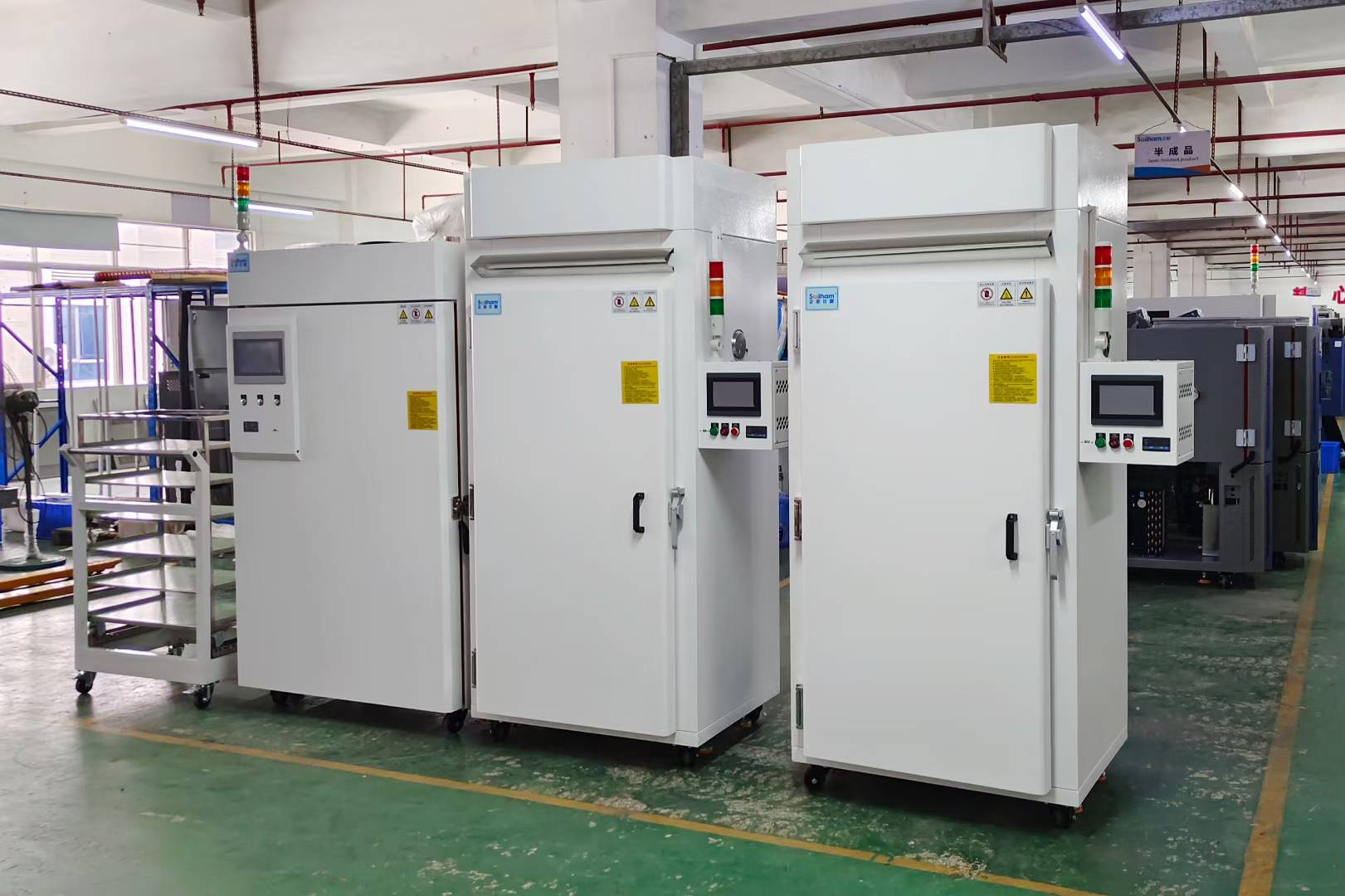 3臺(tái)高溫試驗(yàn)箱